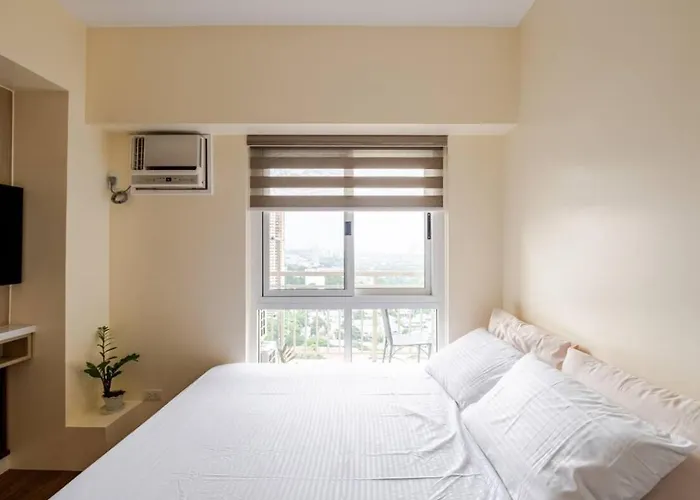 2 Bedroom With Parking Balcony Fully Furnished Free Wifi Pool *